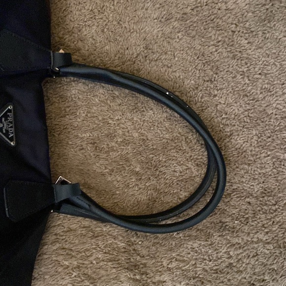 Prada overnight bag - Picture 6 of 16